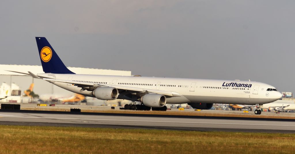 Airbus A340-600 (D-AIHB)