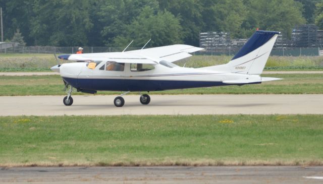 Cessna Skyhawk (N34807) - AirVenture 2014
