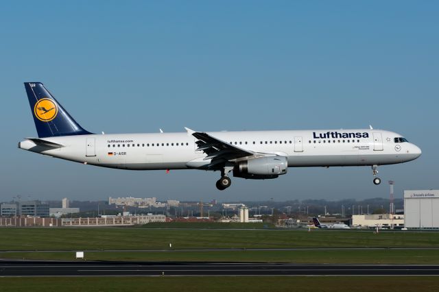 Airbus A321 (D-AISR)