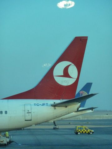 Boeing 737-800 (TC-JFT)