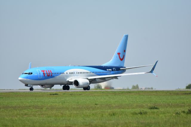 Boeing 737-800 (OO-SRO) - samedi 05 mai 2018 décollage piste 08 pour Agadir