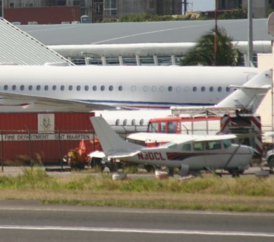 Cessna Centurion (N30CL)