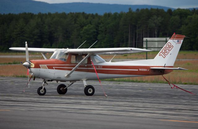 Cessna Skyhawk (N48984)