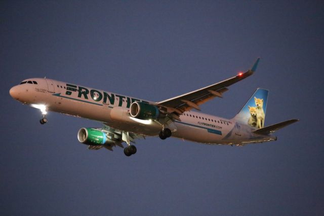 Airbus A321 (N721FR)