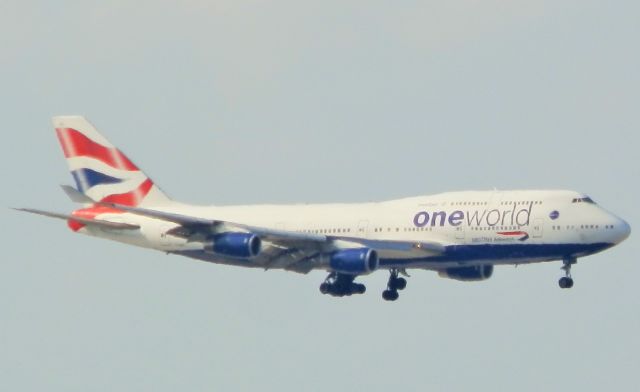 Boeing 747-400 (G-CIVC)