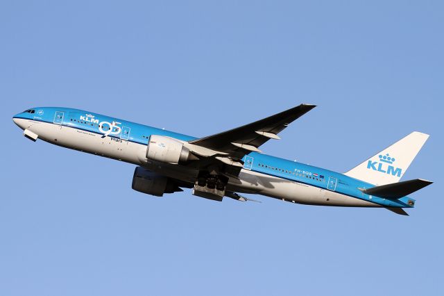 Boeing 777-200 (PH-BQB)