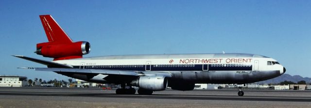 McDonnell Douglas DC-10 (N156US) - 1986