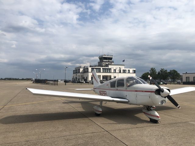 Piper Cherokee (N625FL)