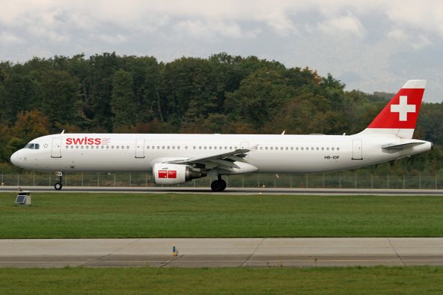 Airbus A321 (HB-IOF)