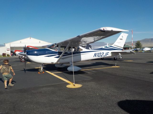CESSNA T182 Turbo Skylane (N102JF)