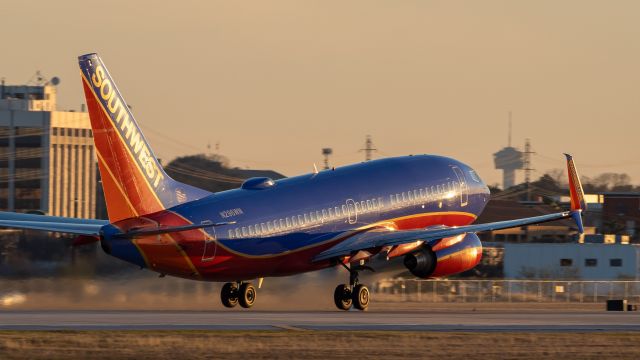 Boeing 737-700 (N296WN) - Sunset departure from San Antoniobr /1/13/21