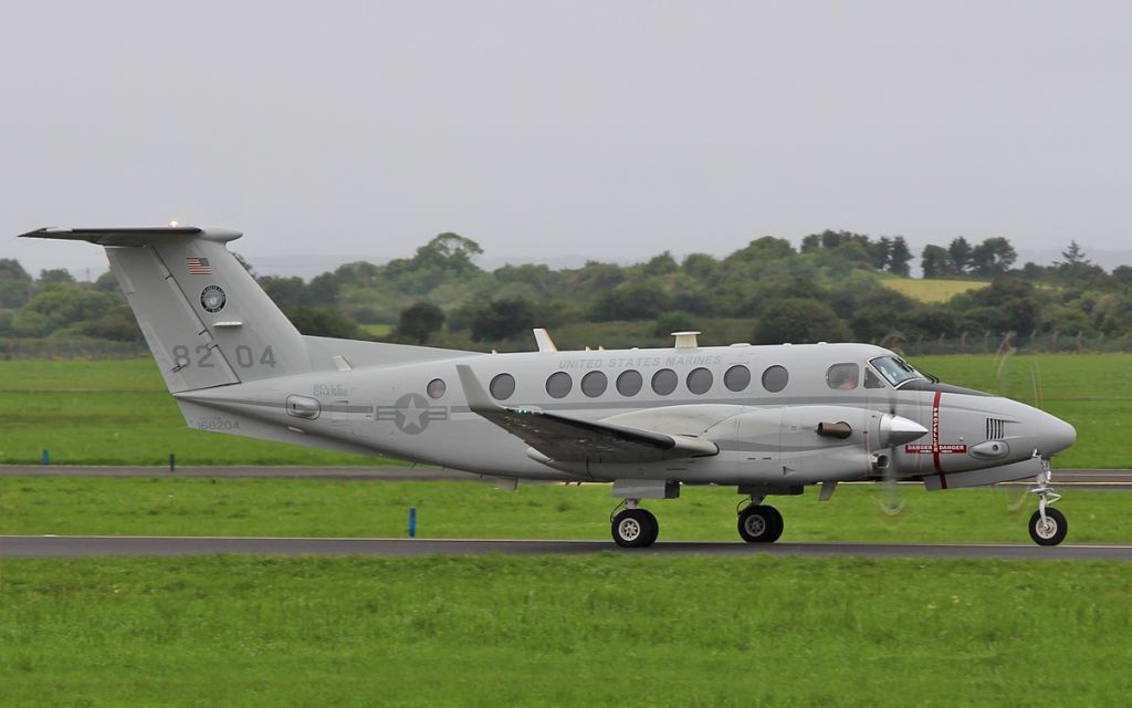 16-8204 — - usmc uc-12w 168204 taxiing for dep from shannon 4/8/16.