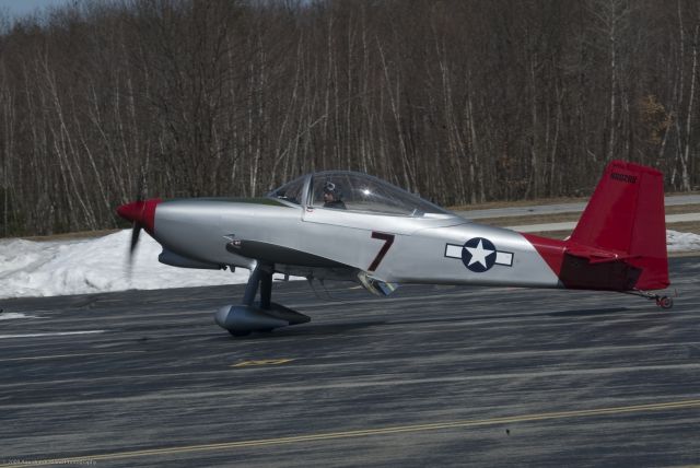 Vans RV-8 (N802RV) - N802RV taxi during winter ops. at the Nashua Airport