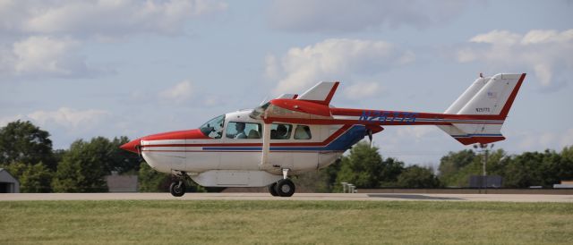 Cessna Super Skymaster (N2577S) - On flightline