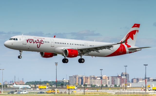 Airbus A321 (C-FJQL)