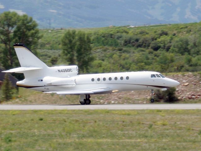 Learjet 60 (N405DC) - The Falcon 50 is derived from the 10 and 20 series. Very good aircraft, built to French military quality standards. Raw photo courtesy of LEARJETMIAMI - thank you! No location as per request of the aircraft owner.