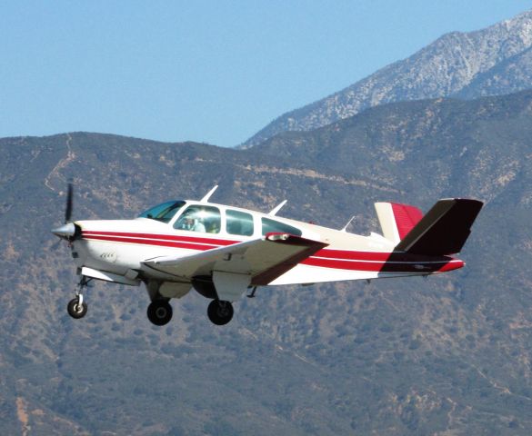 Beechcraft 35 Bonanza (N5651K) - Taking off RWY 26L