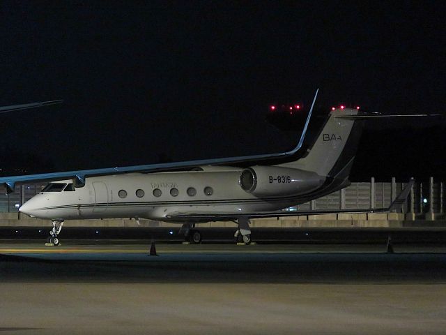 Gulfstream Aerospace Gulfstream IV (B-8316) - I take a picture on Mar 25, 2017.