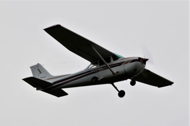 Cessna Skyhawk (N5044E) - Outside Arnold, Nebraska for the 20th running of the Sandhills Open Road Challenge