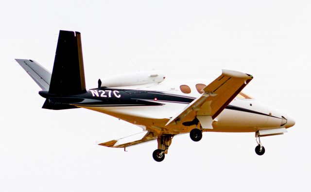 Cirrus Vision SF50 (N27C)