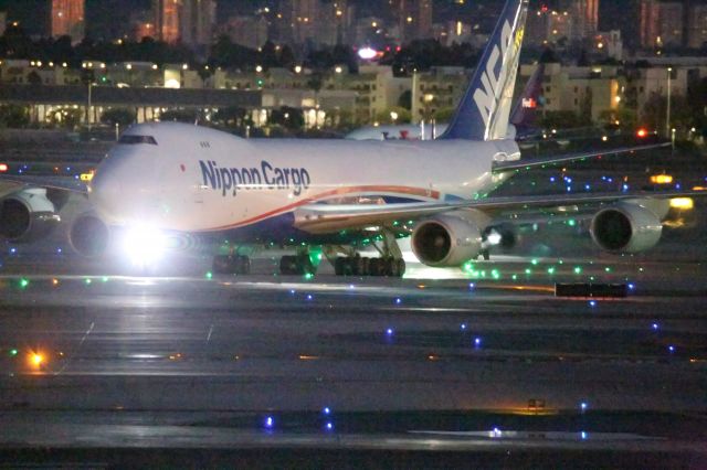 BOEING 747-8 (JA15KZ)