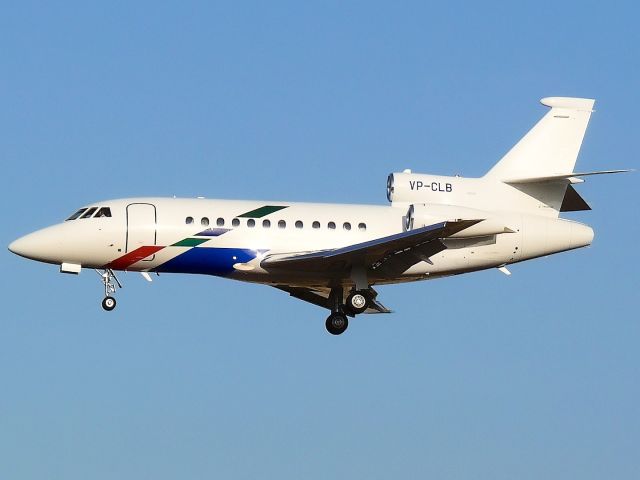 Dassault Falcon 900 (VP-CLB)