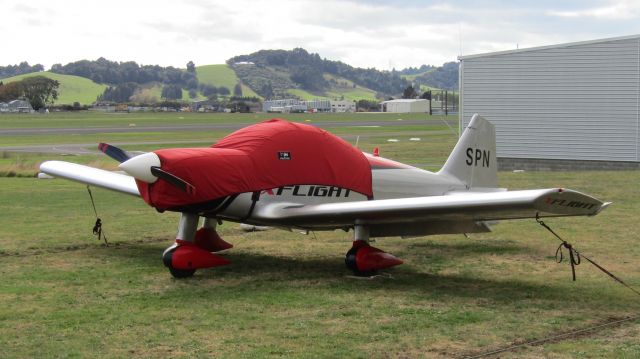 ROBIN R-2160 Alpha Sport (ZK-SPN) - Having a break out by the taxiway.