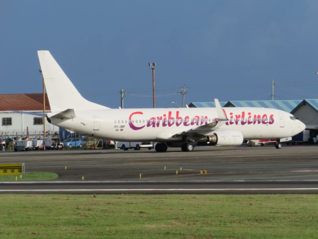 Boeing 737-800 (9Y-JMF)