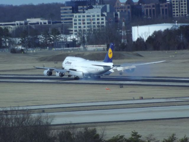 Boeing 747-200 (D-ABYR) - Nice touch down seen from the Engen tower at the National Air and Space Museums Udvar Hazy Center.