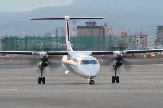 de Havilland Dash 8-400 (JA841A) - 12 November 2016:HKD-CTS.