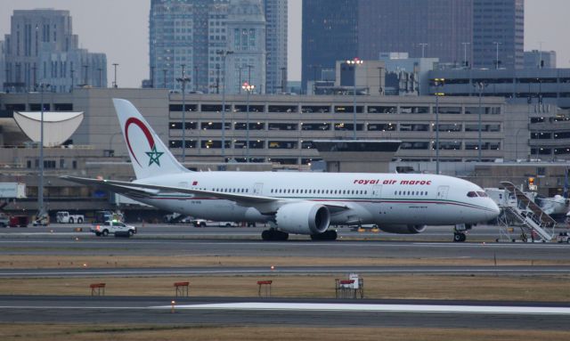 Boeing 787-8 (CN-RGB) - 1 of at least 15 diversions from JFK and EWR due to severe thunderstorms.