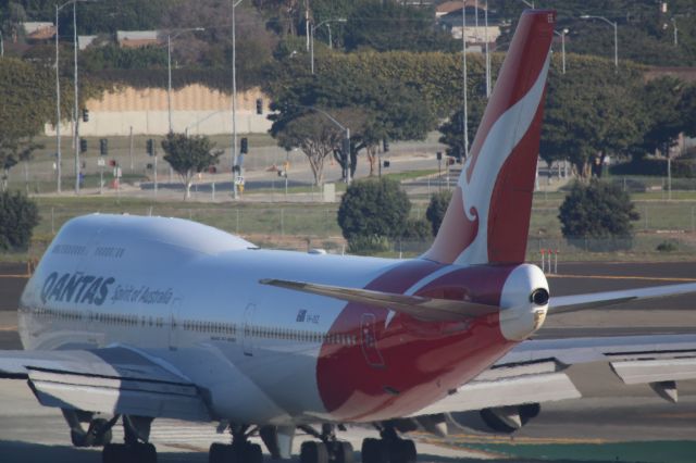 Boeing 747-400 (VH-OEE)