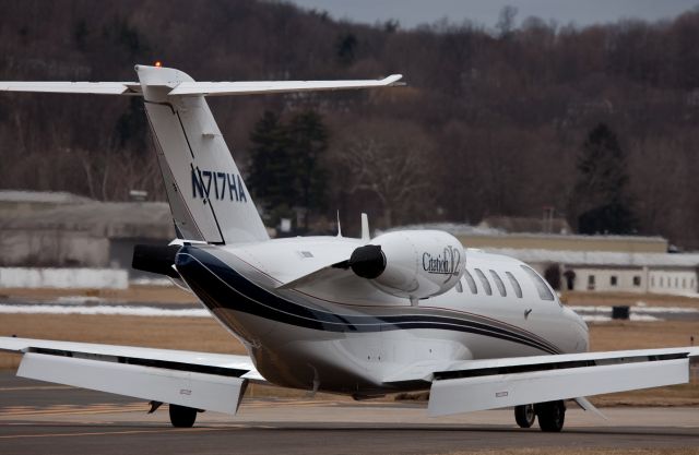 Cessna Citation CJ2+ (N717HA) - One of RELIANT AIRs CJ2. They have the lowest fuel prices on the Danbury (KDXR) airport!