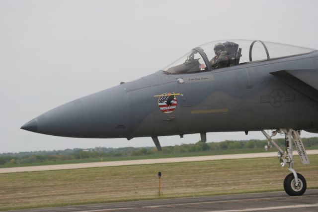 — — - F-15 Demo Pilot Rallying the Crowd at Janesville, WI Southern WI Airfest 2008