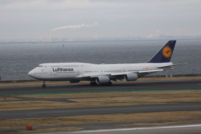 BOEING 747-8 (D-ABYP) - March 08 2015, At Tokyo Haneda International Airport(HND) ,Japan.