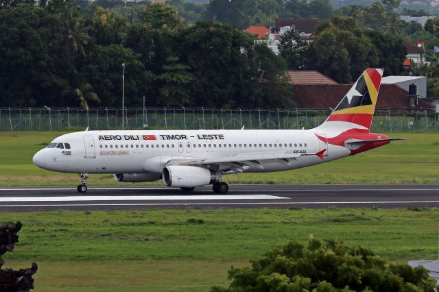 Airbus A320 (4W-AAL)