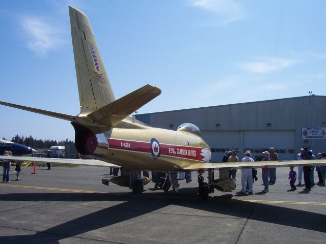 North American F-86 Sabre (C-GSBR)