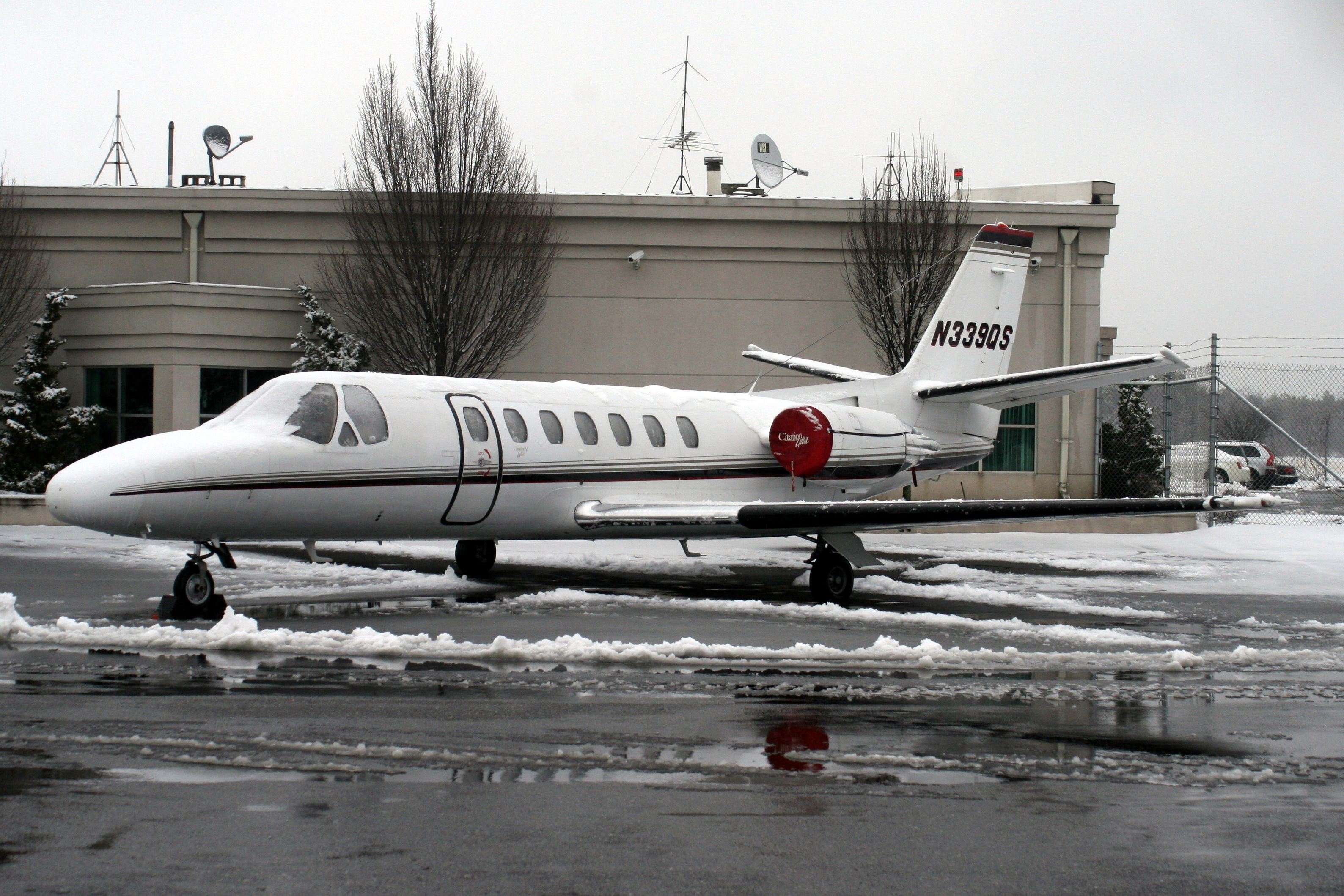 Cessna Citation V (N339QS) - Parked on the Atlantic Aviation ramp on 26-Feb-07.  Reregistered N539VP 22-Mar-08 then exported to Venezuela 1-May-12 where it became YV516T.