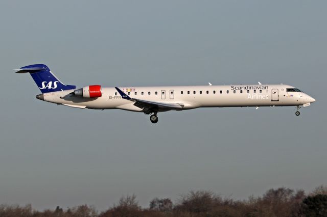 Canadair Regional Jet CRJ-900 (EI-FPM) - SAS2547 arriving from Stockholm.  This aircraft was delivered to SAS on the 17 March 2017 and seen here on the 26th March.