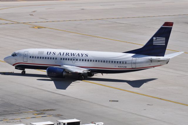 Boeing 737-700 (N305AW)