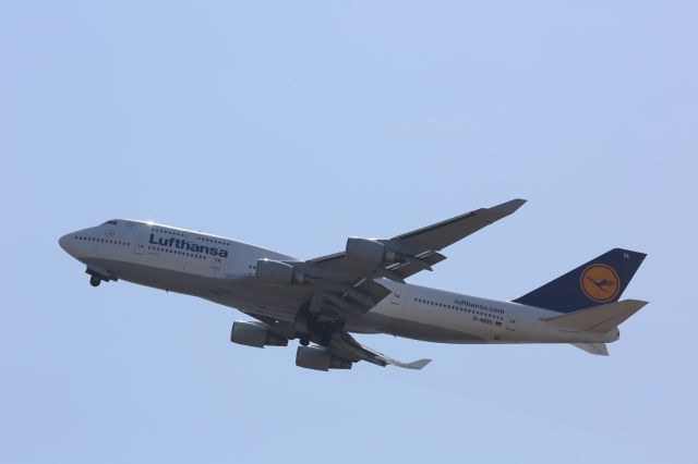 Boeing 747-400 (D-ABVL)