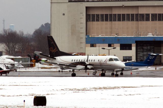 Saab 340 (N685PA) - This Pen Air Saab arriving to Bedford Hanscom operating for Castle Aviation on 2/27/21.