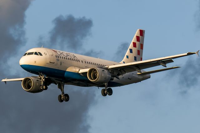 Airbus A319 (9A-CTH)