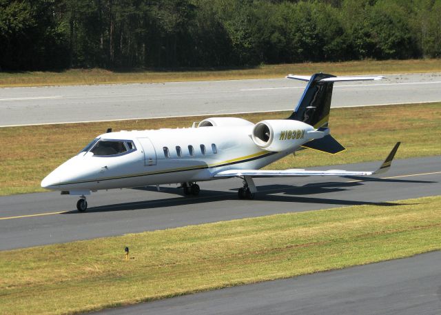 Learjet 60 (N183BX)