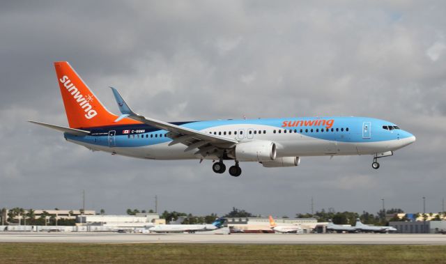 Boeing 737-800 (C-GQWH) - This airplane landed just over an hour ago at Miami International this morning the 2nd of December, 2018. 