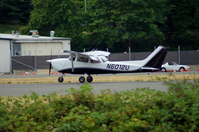 Cessna Skyhawk (N6012U) - July 5, 2014