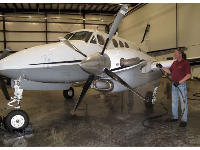 Beechcraft King Air 90 (N331JP) - A tribute to the line personell. Without them a charter flight operation would not be possible.