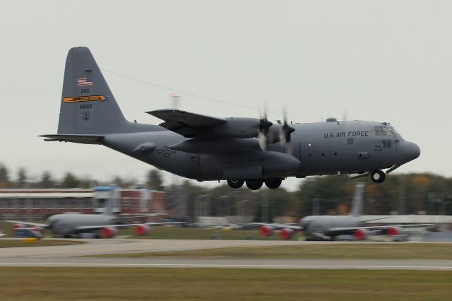 Lockheed C-130 Hercules (74-1682) - 'Yankee 11' departing back to Bradley, from the 118th Airlift Squadron (118 AS), the 'Flying Yankees' of the CT ANG 103rd Airlift Wing stationed at Bradley ANGB, Windsor Locks, CT. 