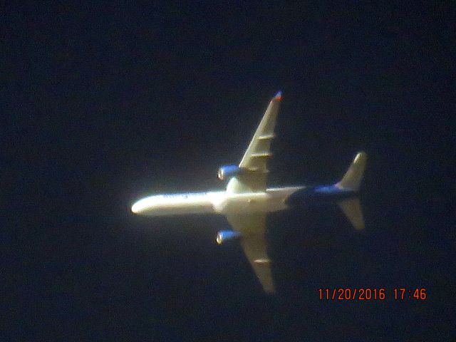 Boeing 757-200 (N902NV)