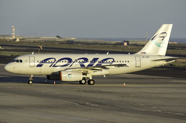 Airbus A319 (S5AP)